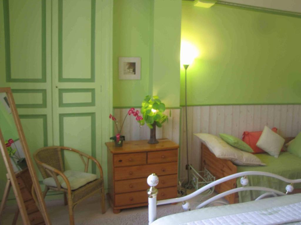 Chambres D'Hotes Les Pensees Douces Auxerre Zimmer foto
